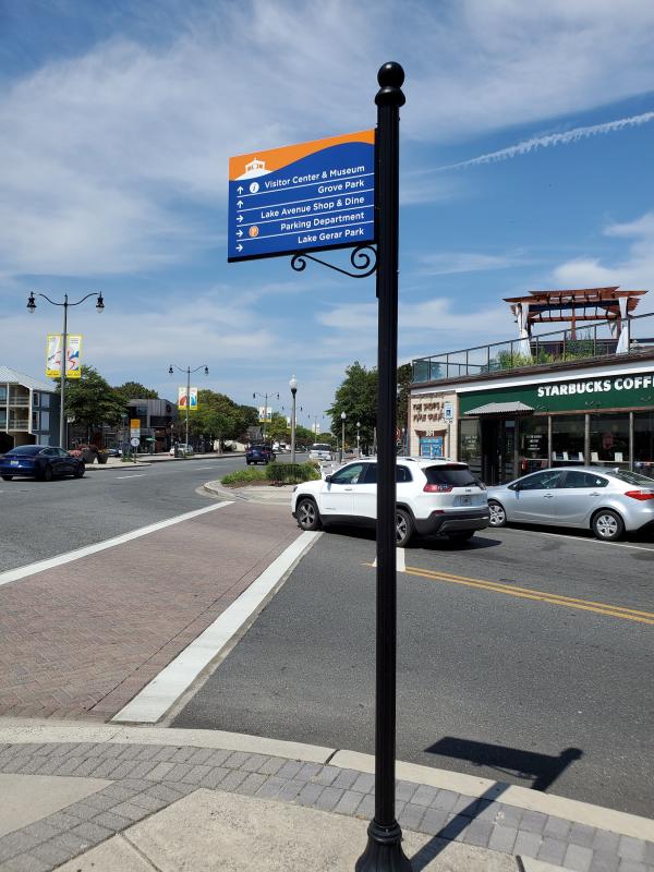 This sign on Rehoboth Avenue helps direct people to parking and parks.